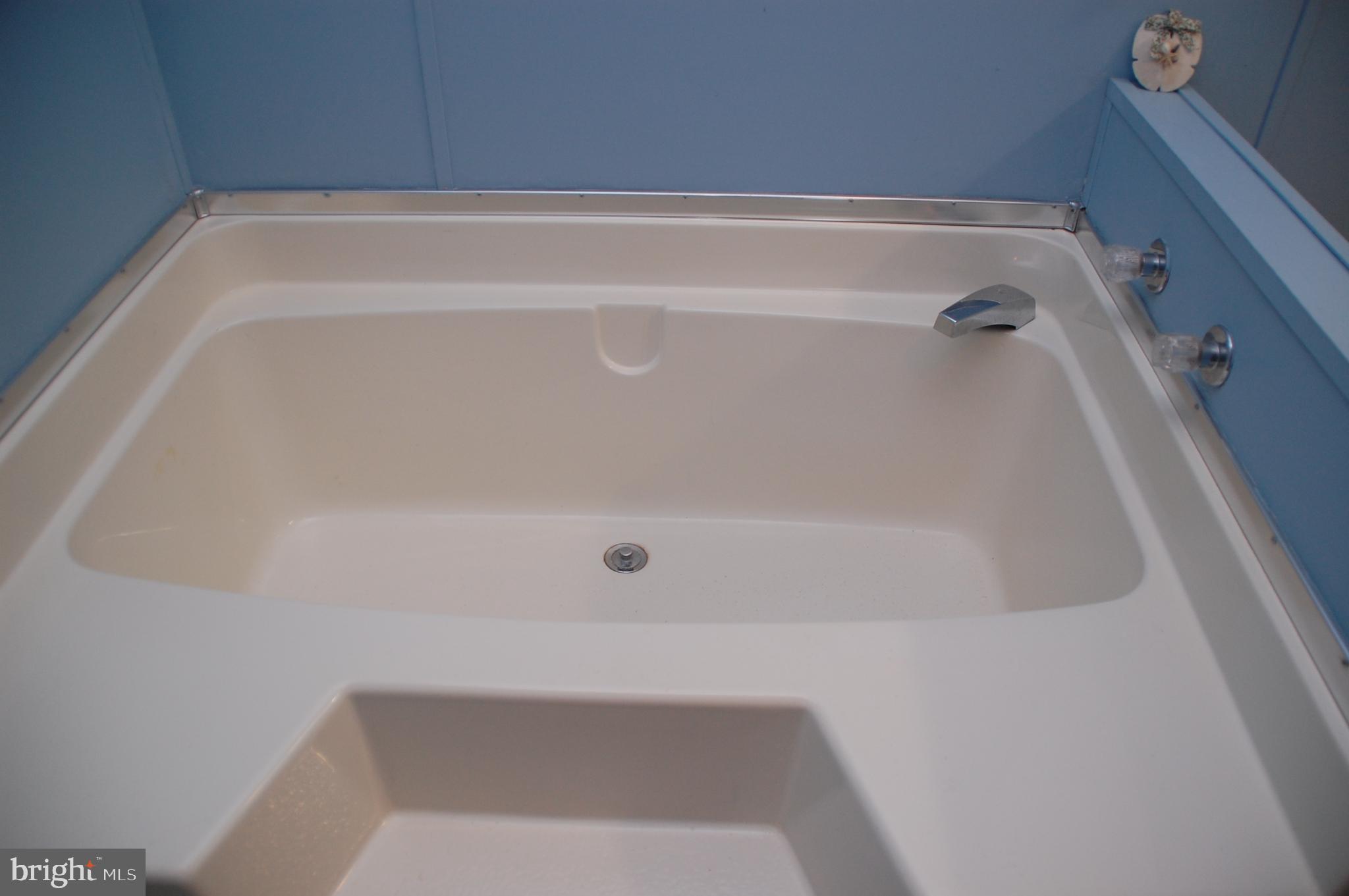 HIDDEN SPRINGS - Residential