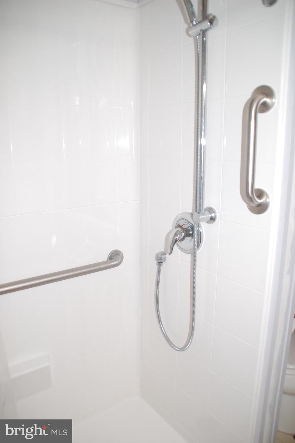 HIDDEN SPRINGS - Residential