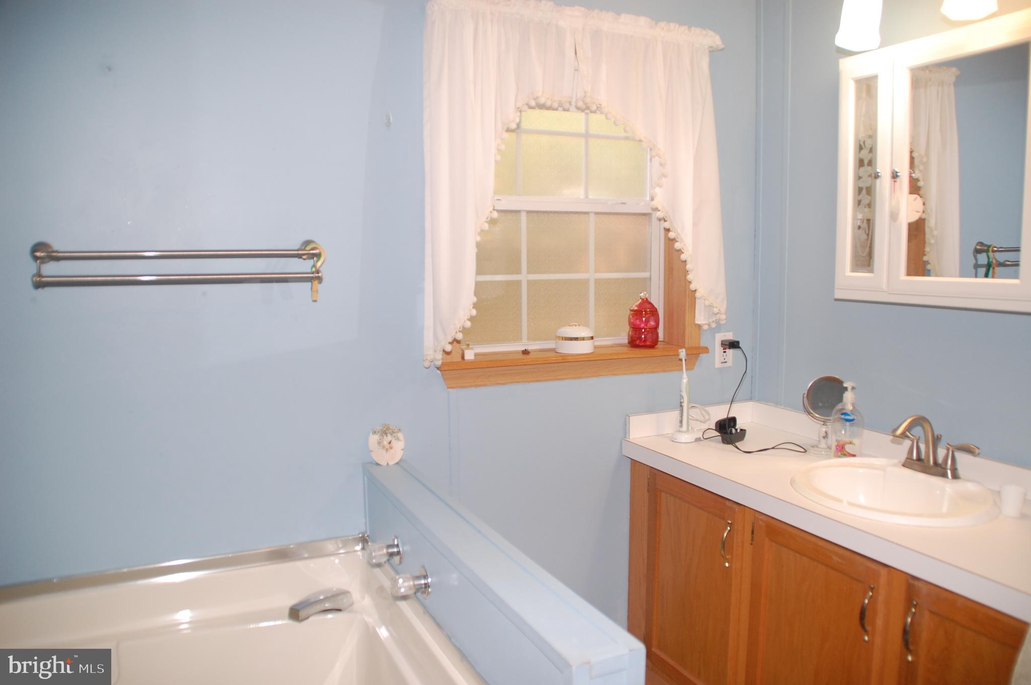 HIDDEN SPRINGS - Residential