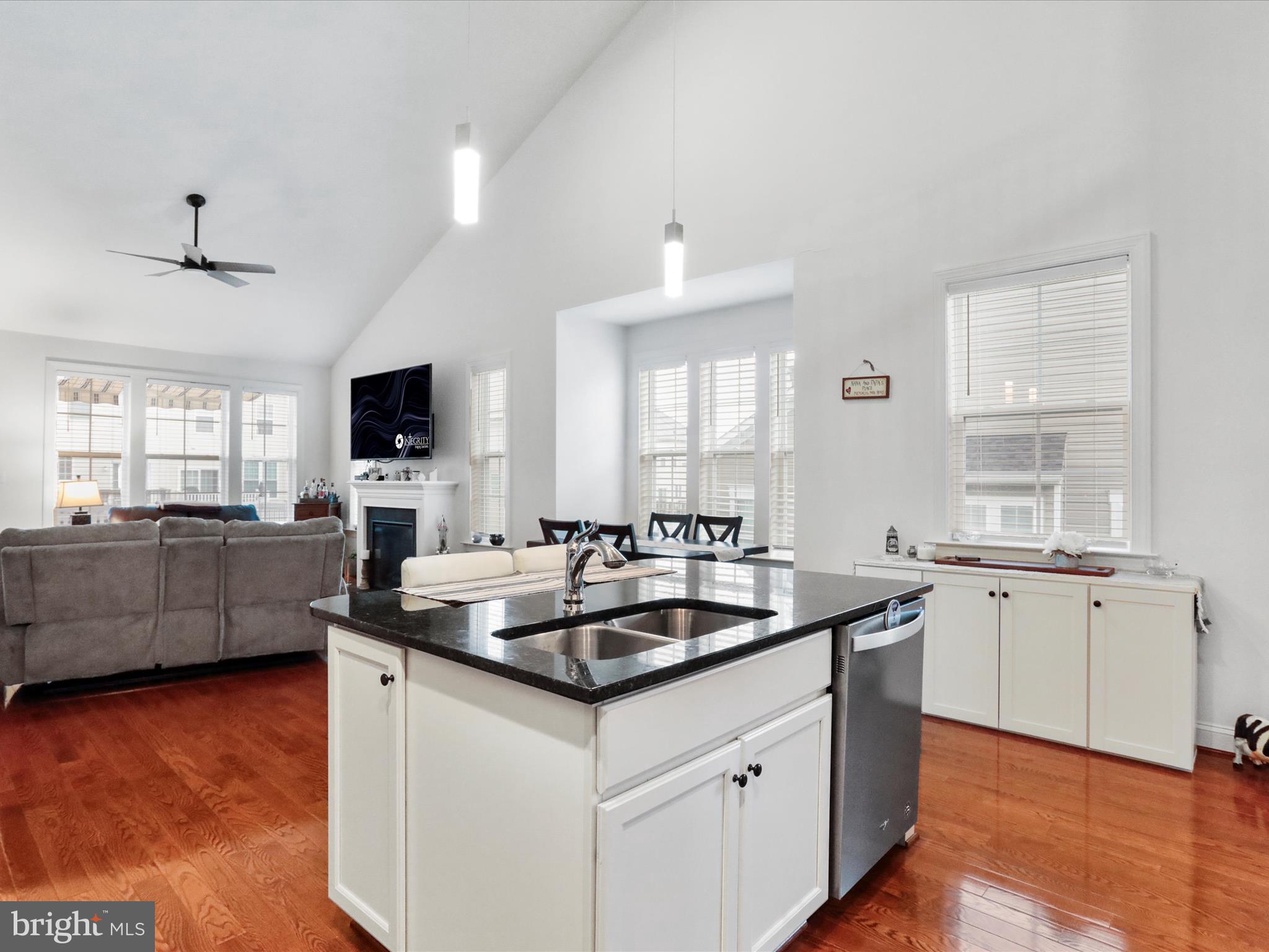 MARTINSBURG STATION - Residential