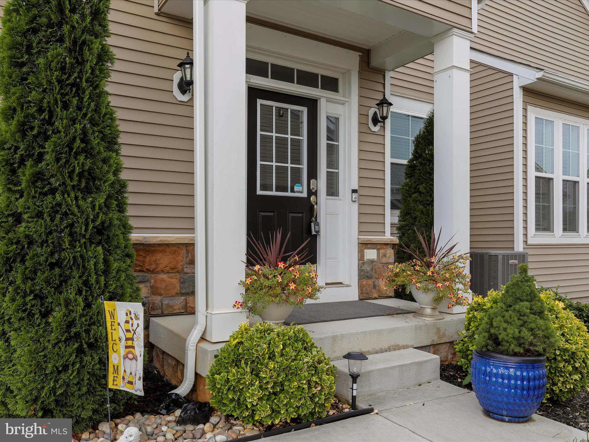 MARTINSBURG STATION - Residential