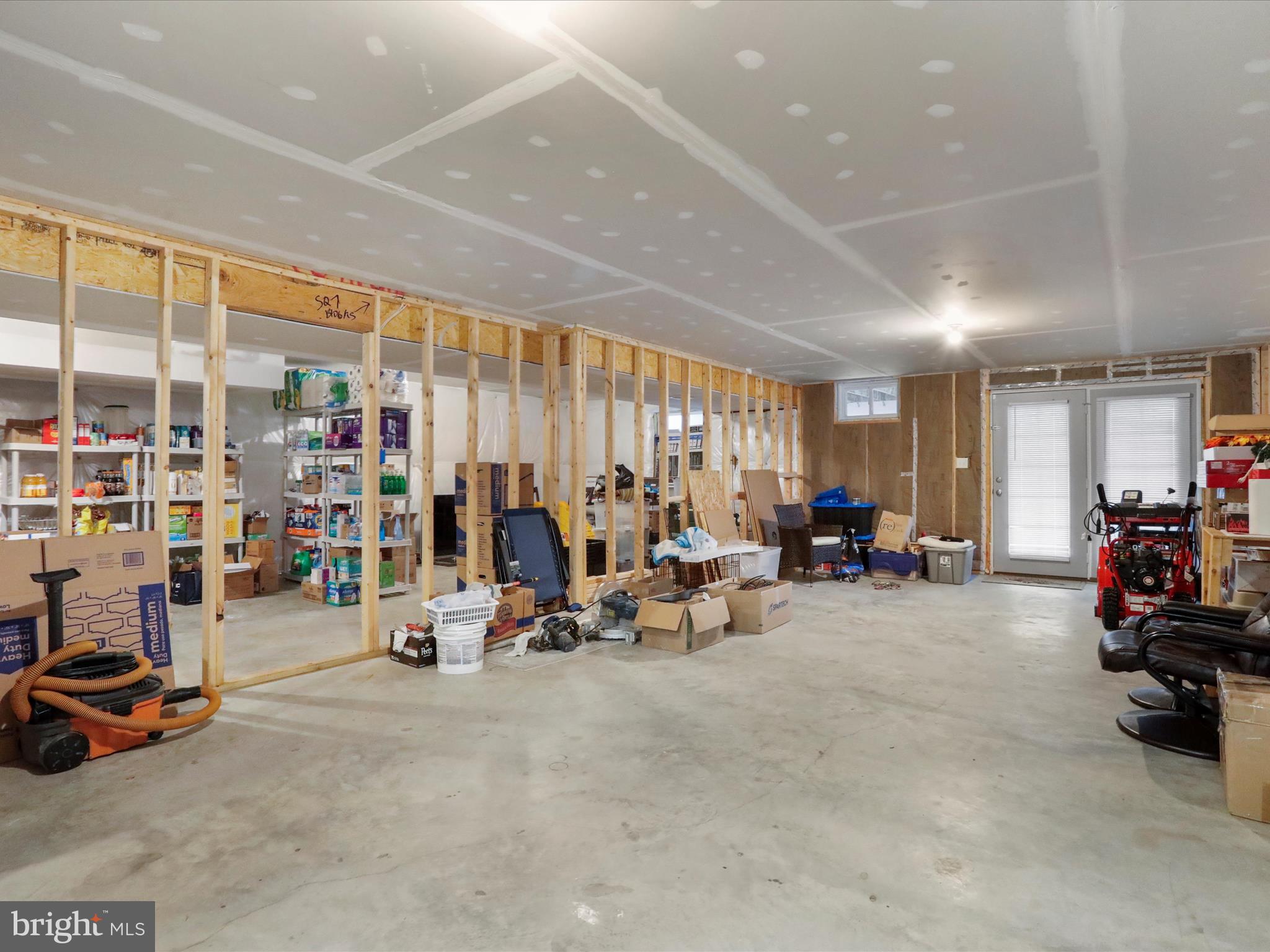 MARTINSBURG STATION - Residential