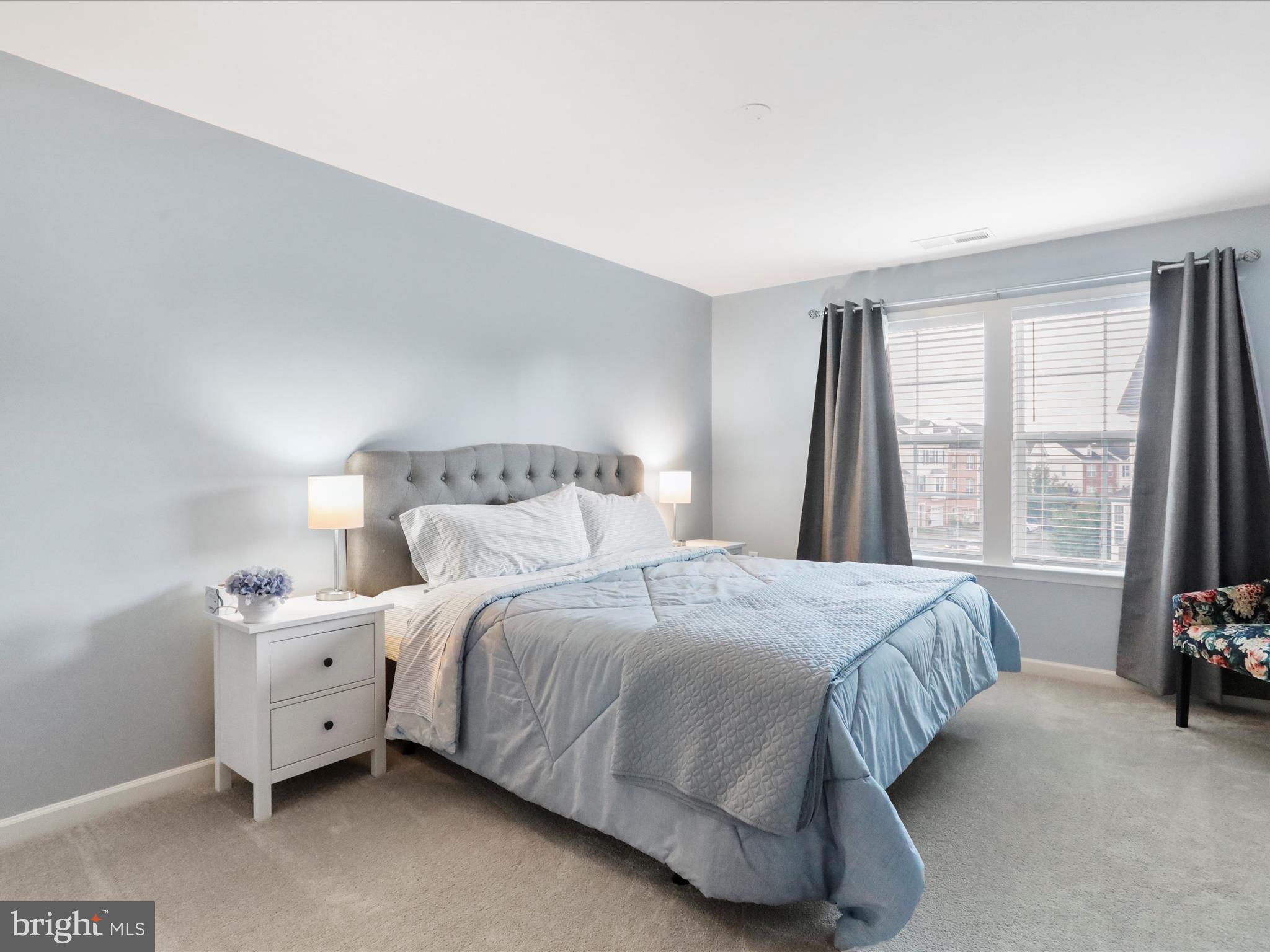 MARTINSBURG STATION - Residential