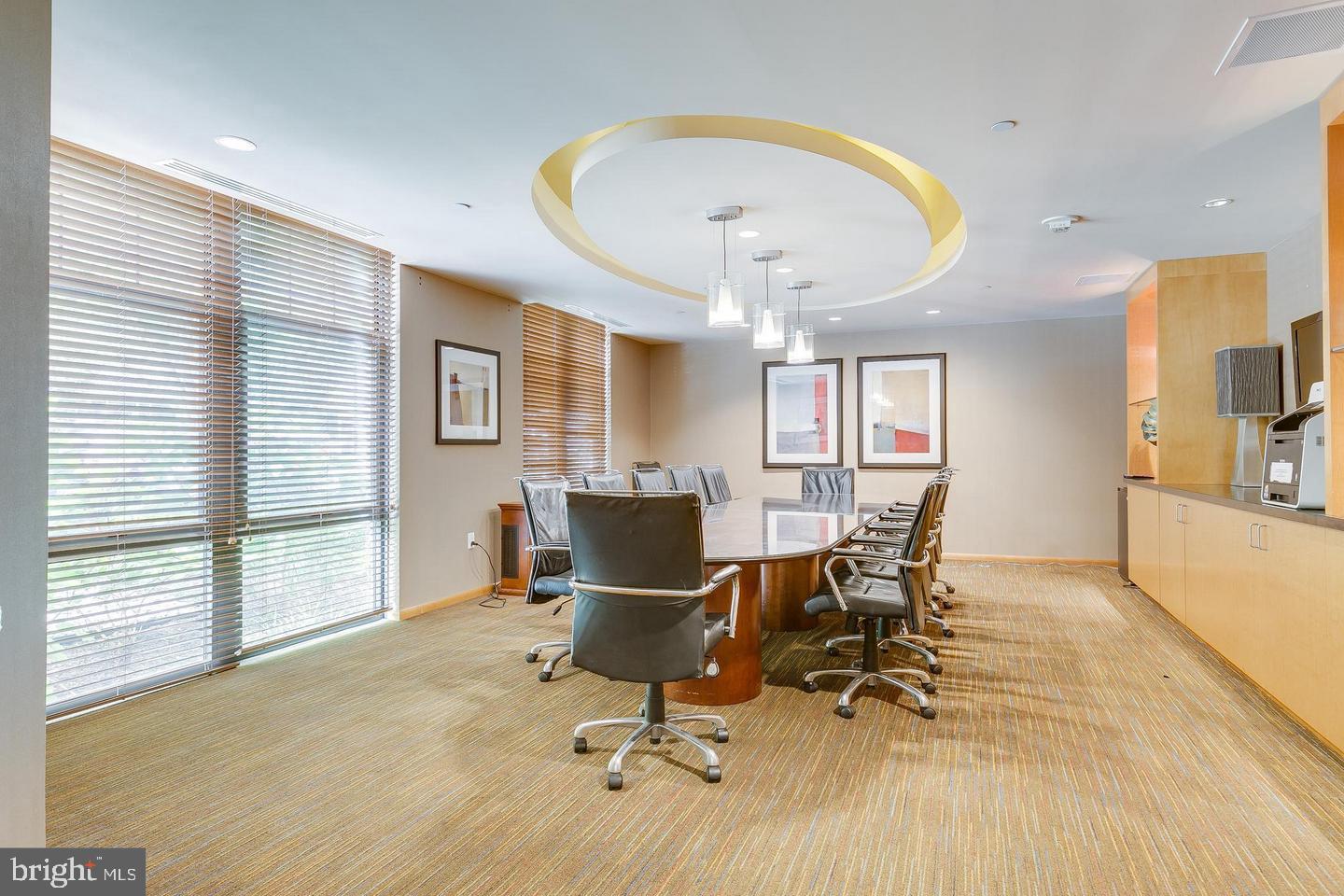 CLARENDON 1021 - Residential Lease