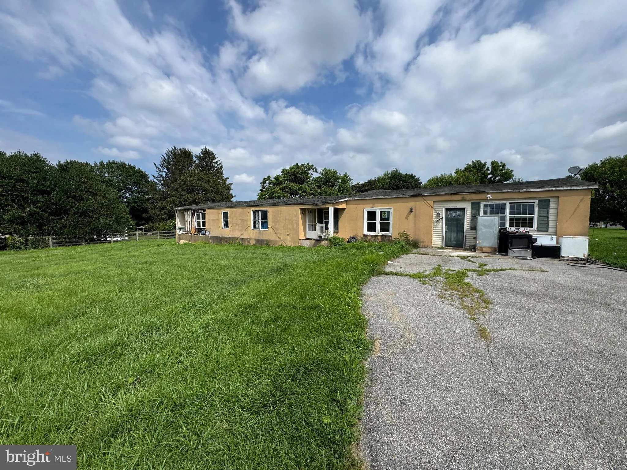 Oxford, Pennsylvania 19363, United States, 3 Bedrooms Bedrooms, ,1 BathroomBathrooms,Residential,Pending,179706