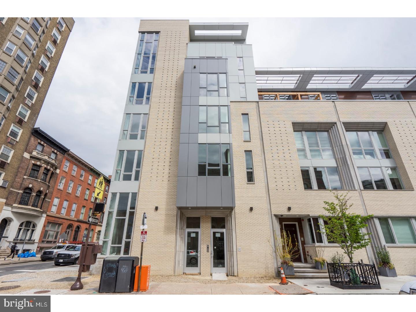 RITTENHOUSE SQUARE - Commercial Sale