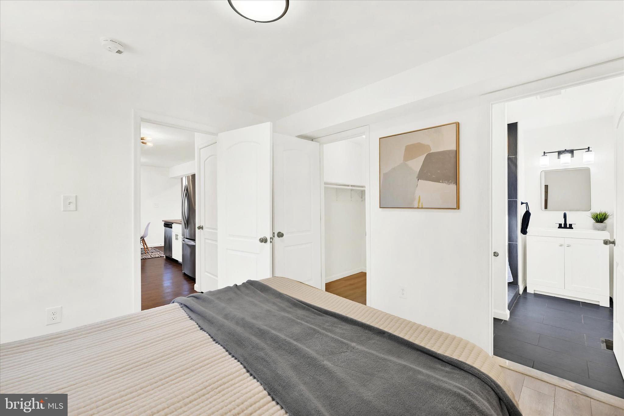 SUMMIT FARMS - Residential