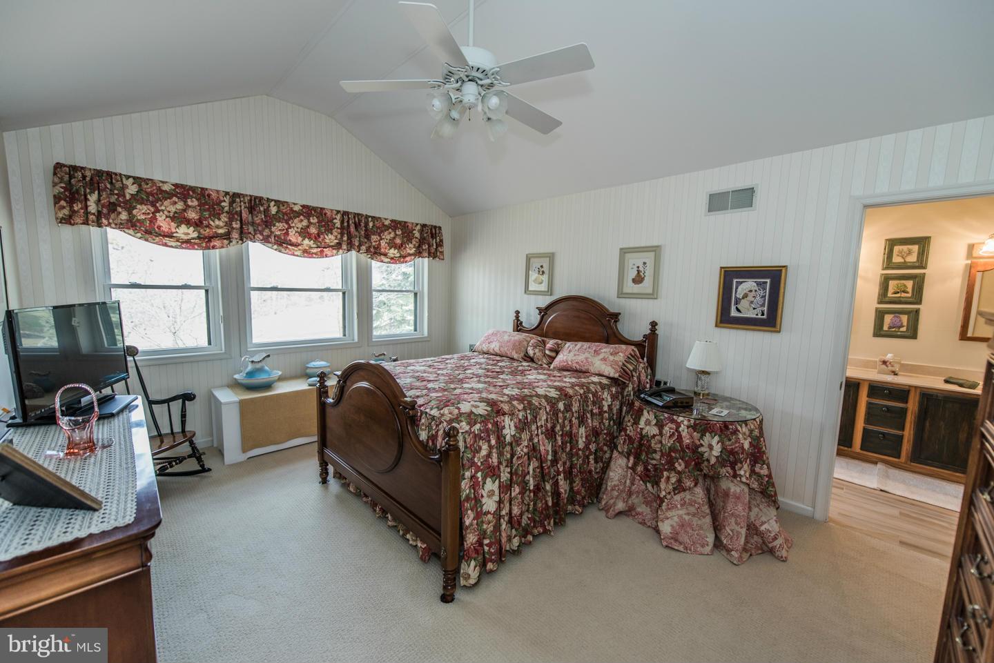 THE WOODS - Residential