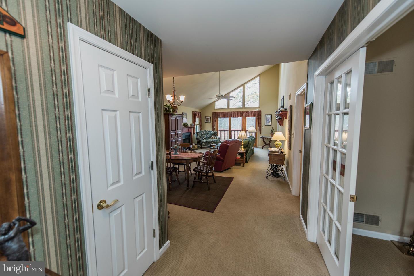 THE WOODS - Residential