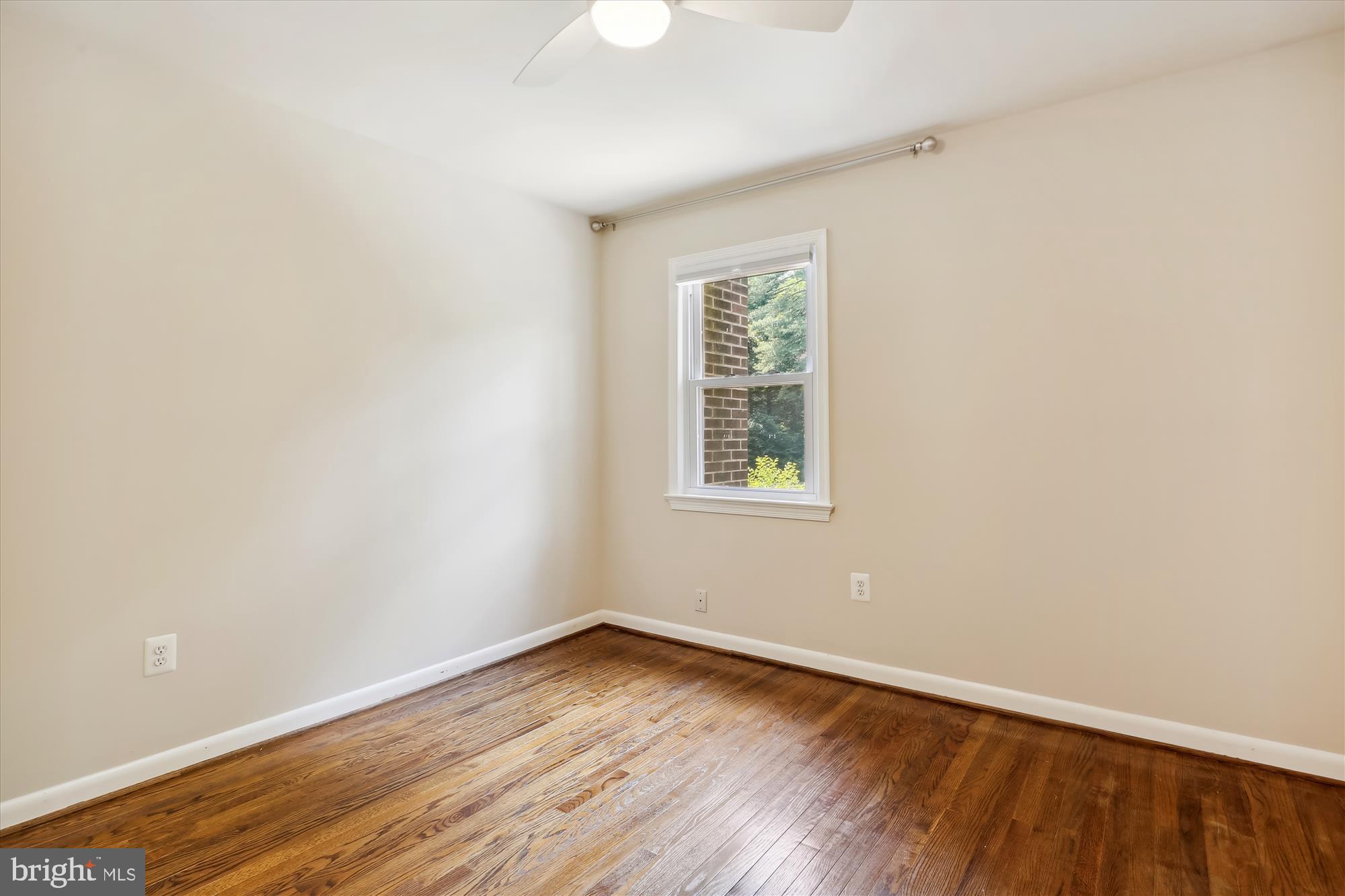 RESTON - Residential Lease