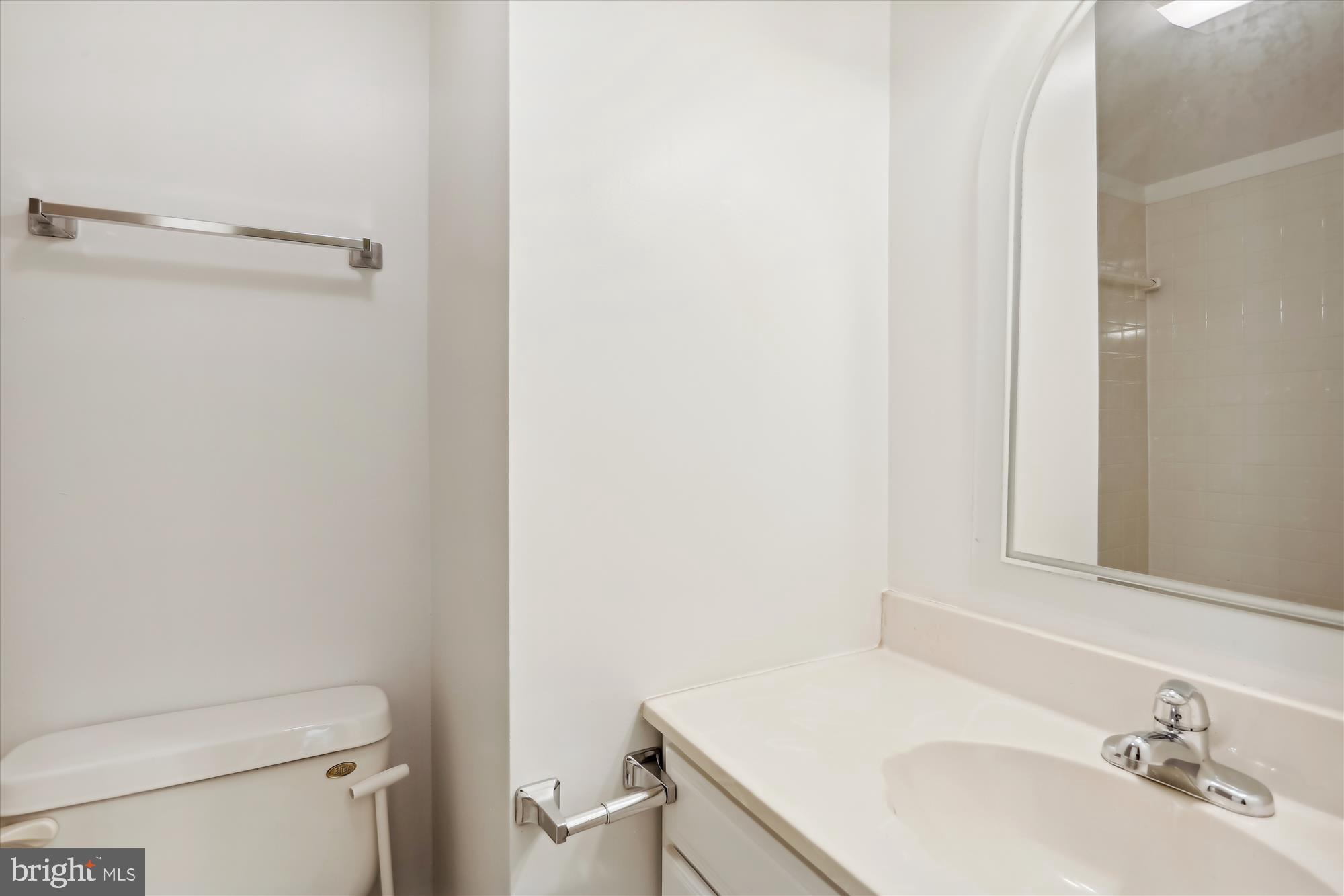 RESTON - Residential Lease