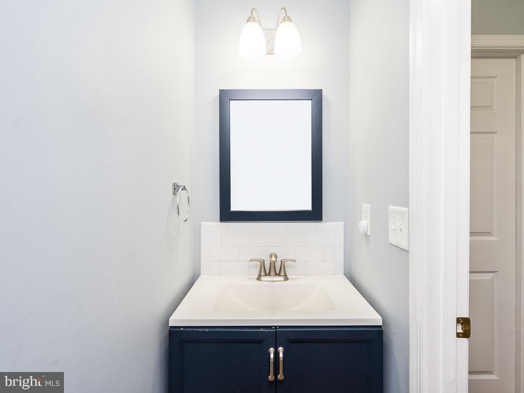 LAKE CAROLINE - Residential