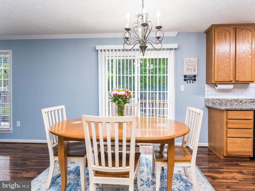 LAKE CAROLINE - Residential