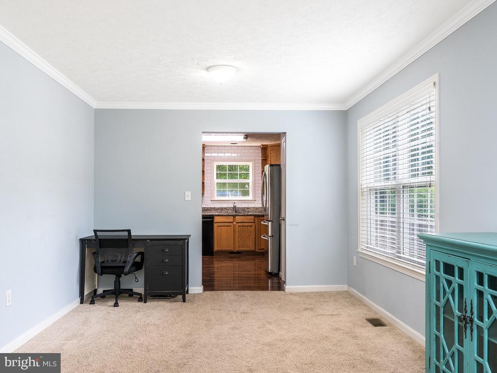 LAKE CAROLINE - Residential