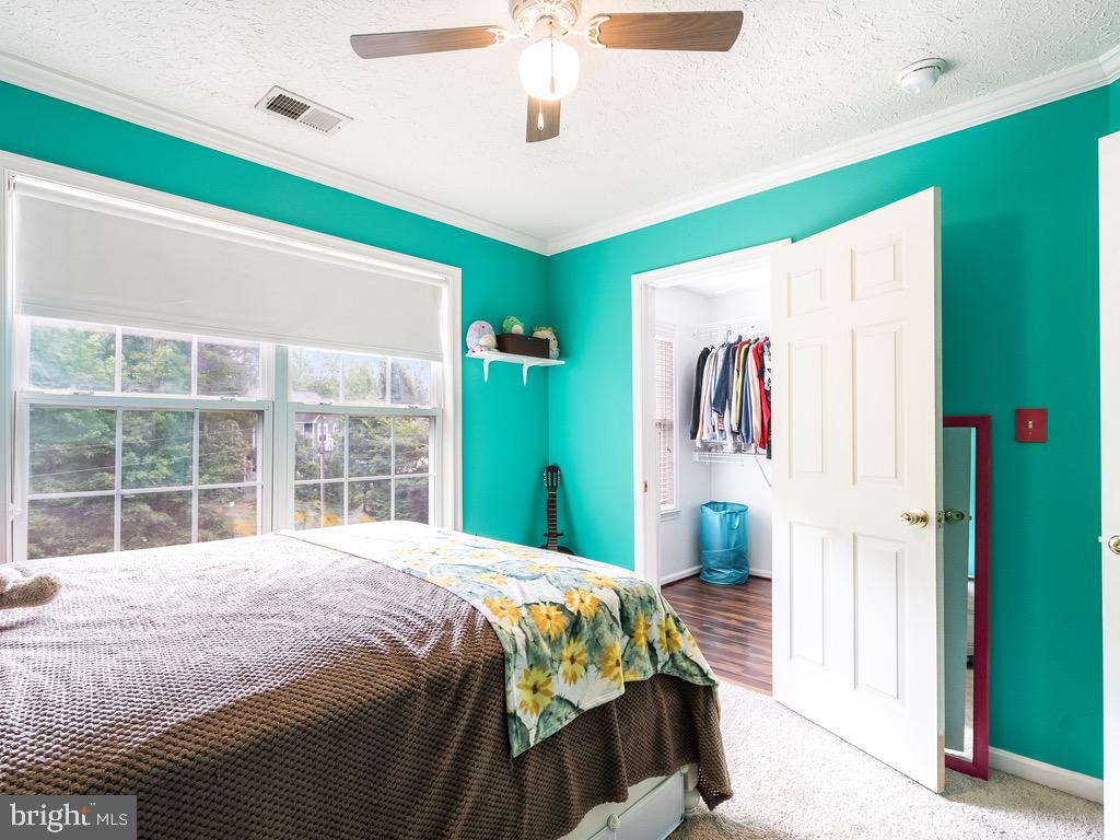 LAKE CAROLINE - Residential