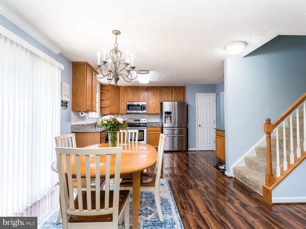 LAKE CAROLINE - Residential