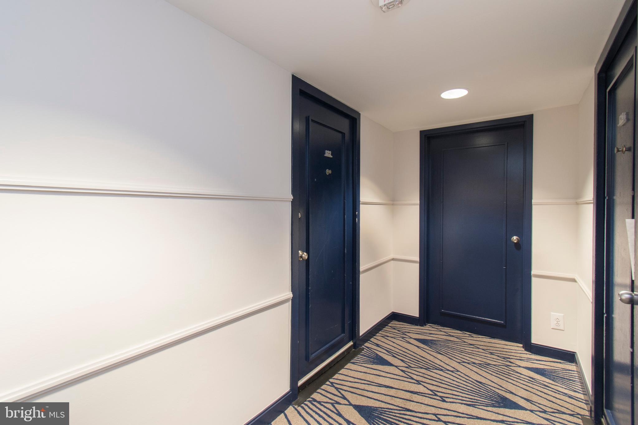 ART MUSEUM AREA - Residential Lease