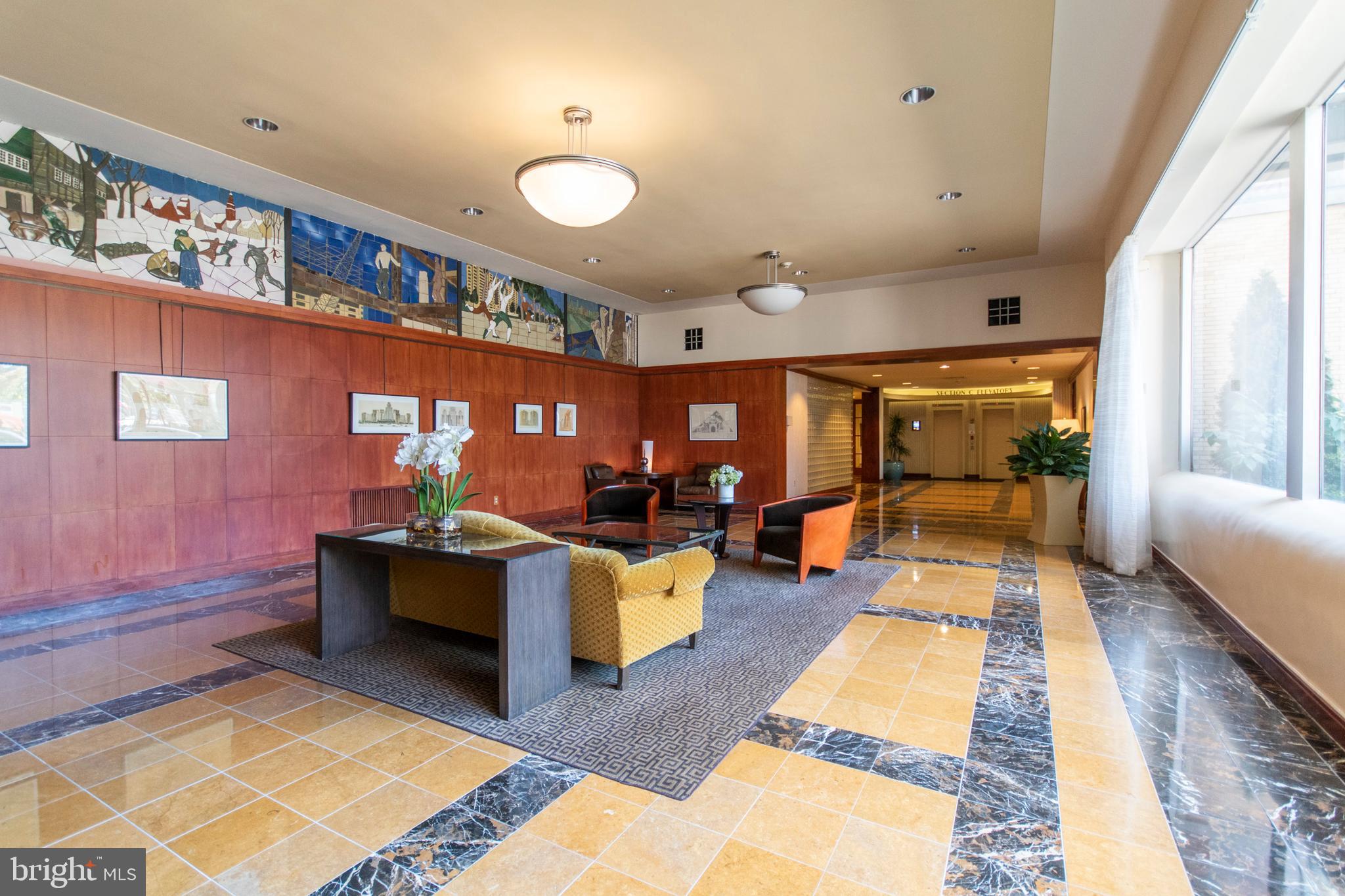 ART MUSEUM AREA - Residential Lease