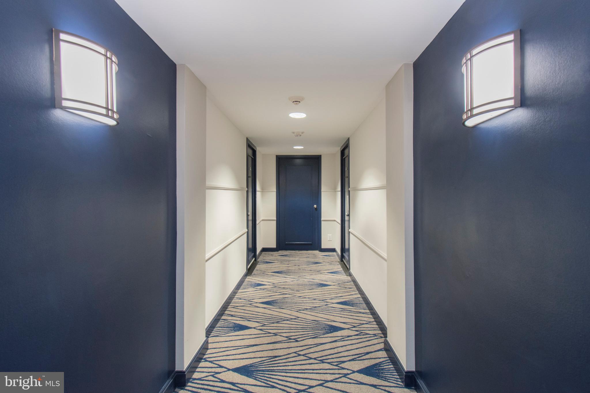 ART MUSEUM AREA - Residential Lease