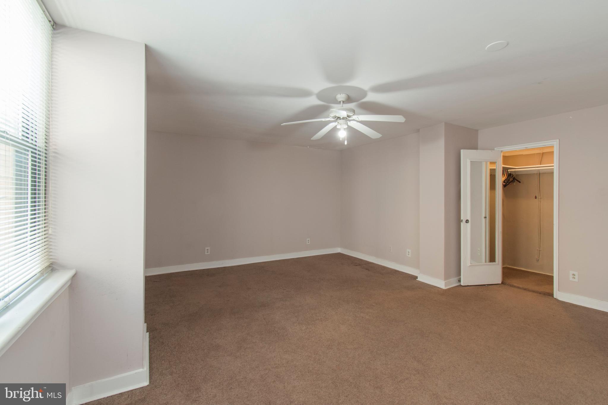 ART MUSEUM AREA - Residential Lease