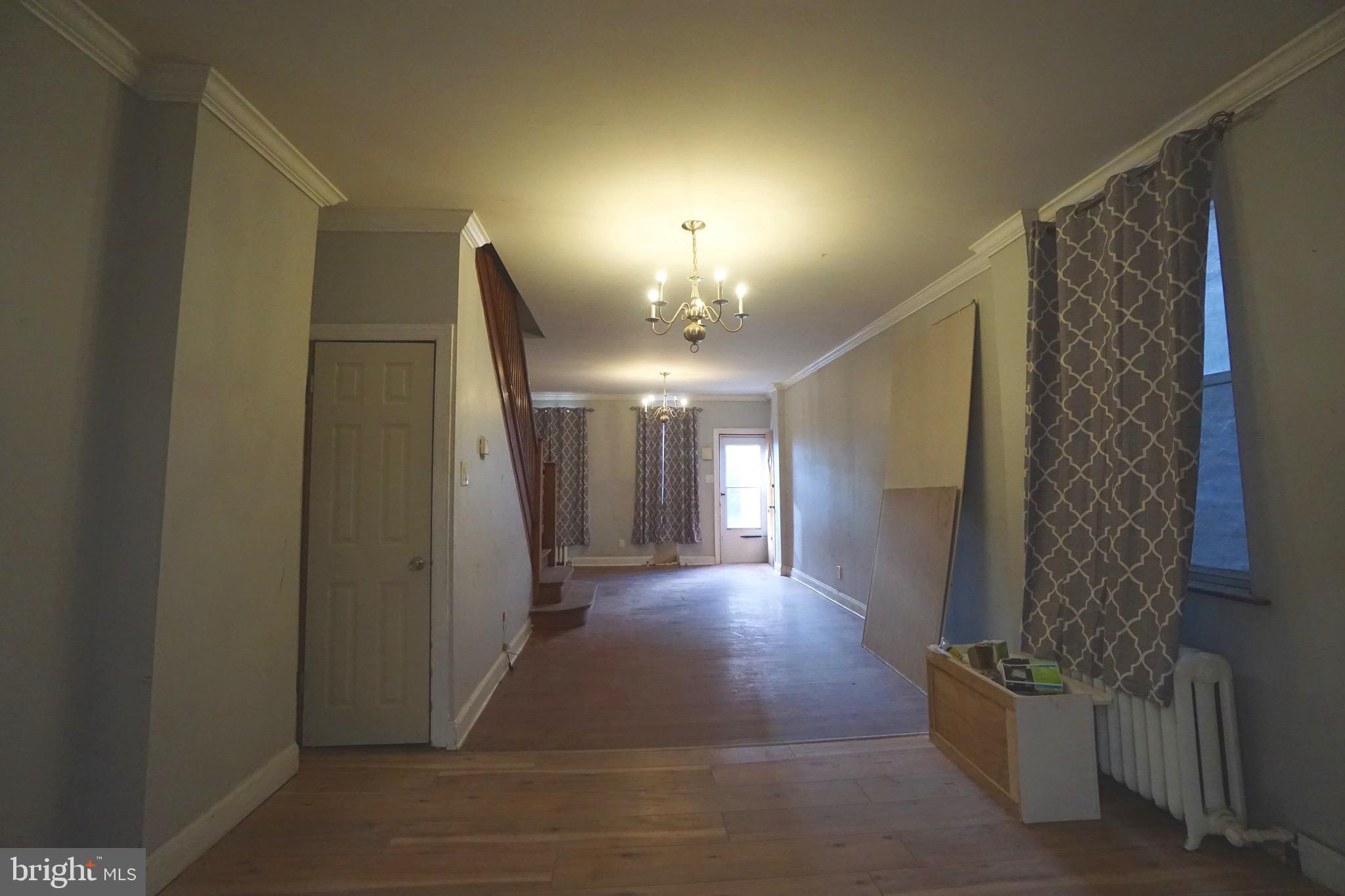 KENSINGTON - Residential