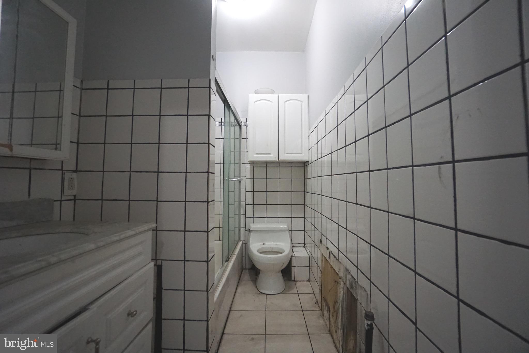 KENSINGTON - Residential