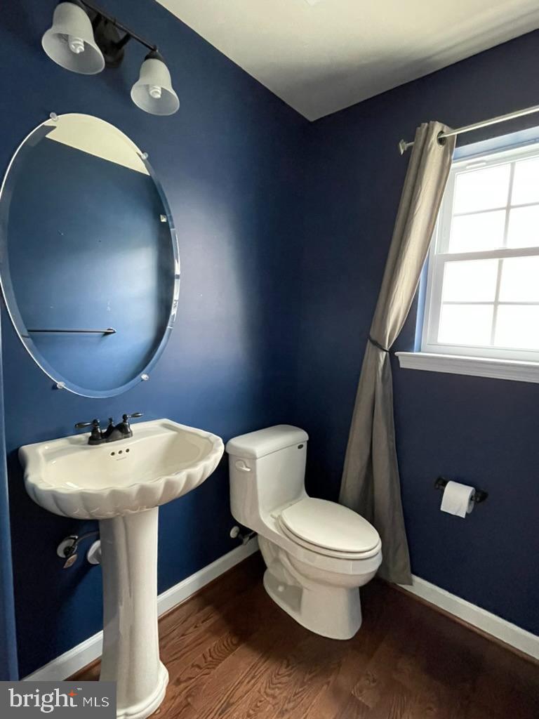 VIEW POINT PARK - Residential Lease