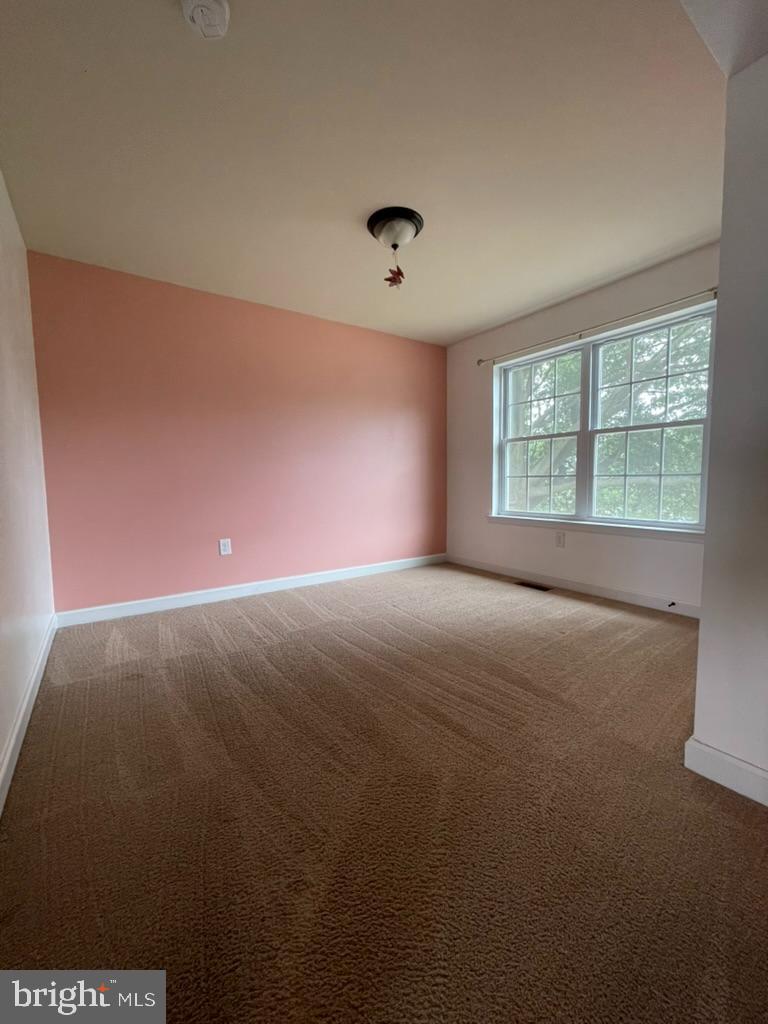 VIEW POINT PARK - Residential Lease