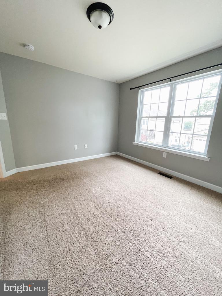 VIEW POINT PARK - Residential Lease