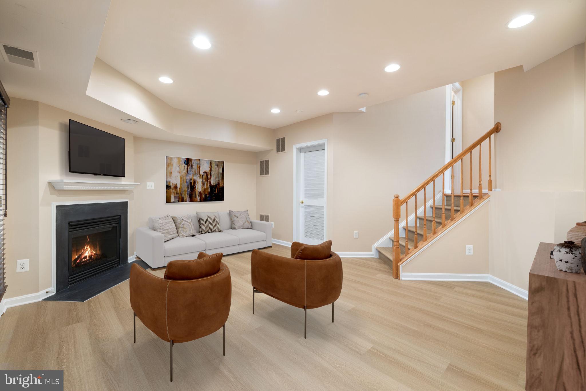 FAIR CHASE - Residential