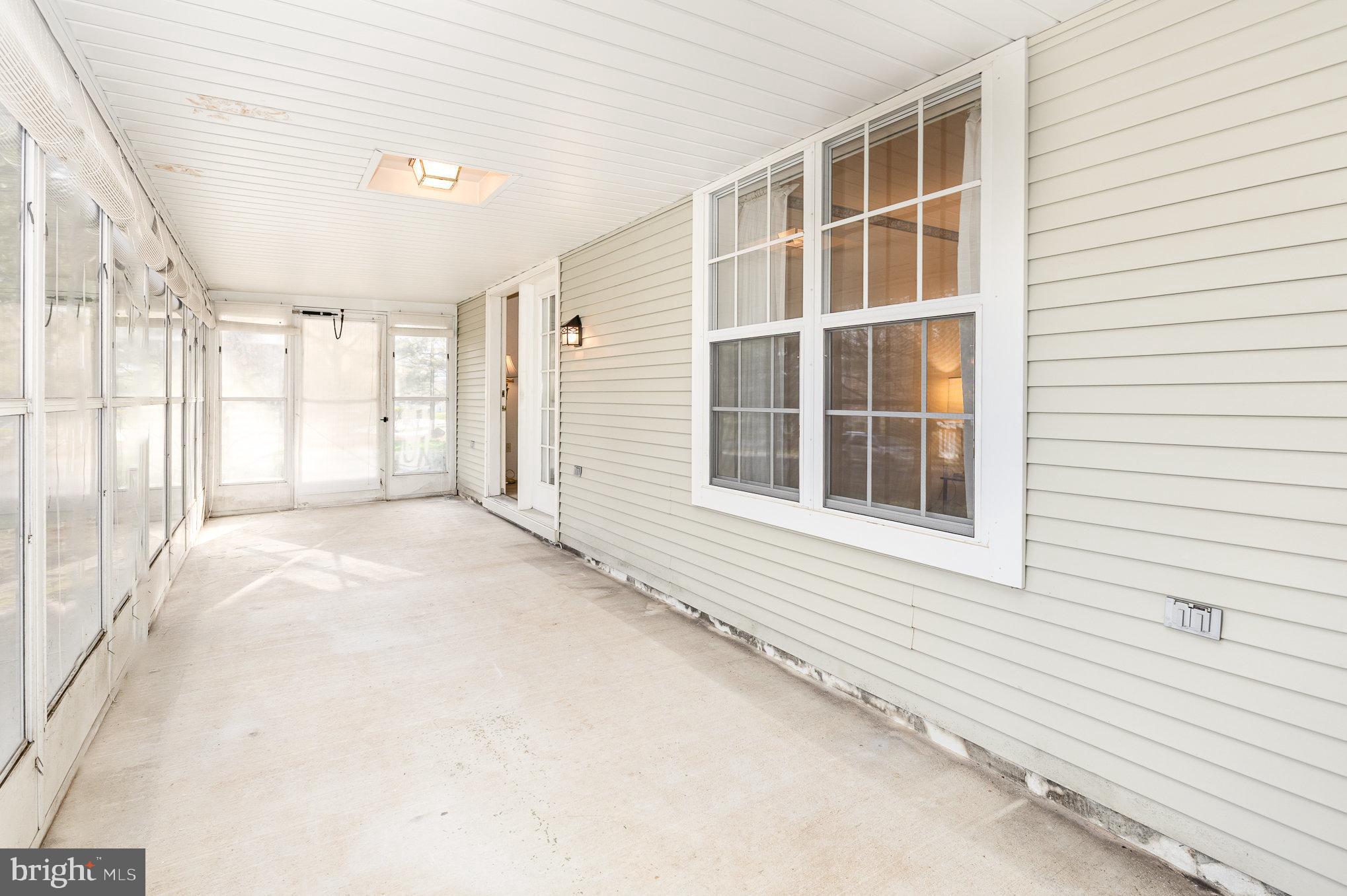 ROCKLEDGE - Residential