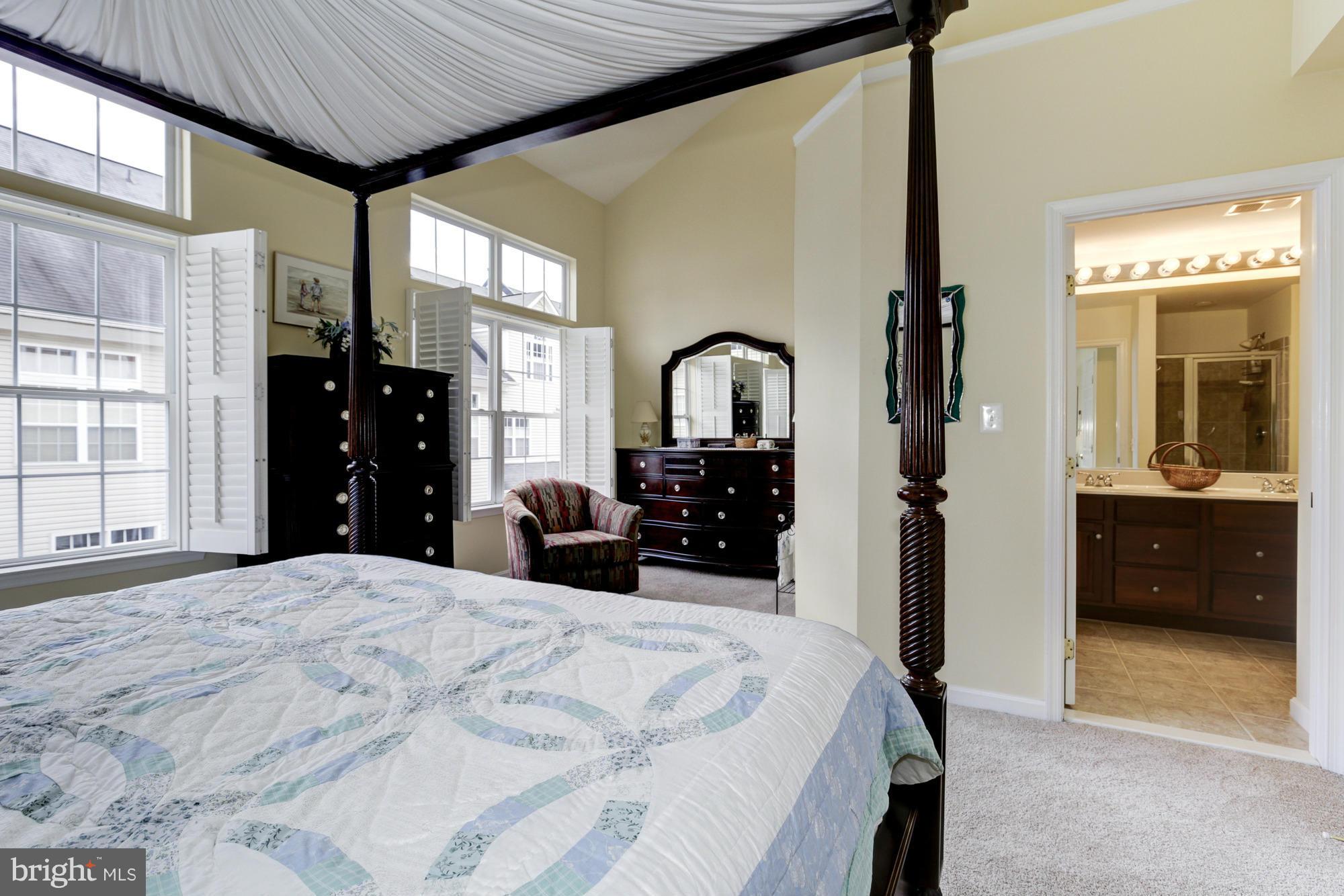 CAMERON STATION - Residential