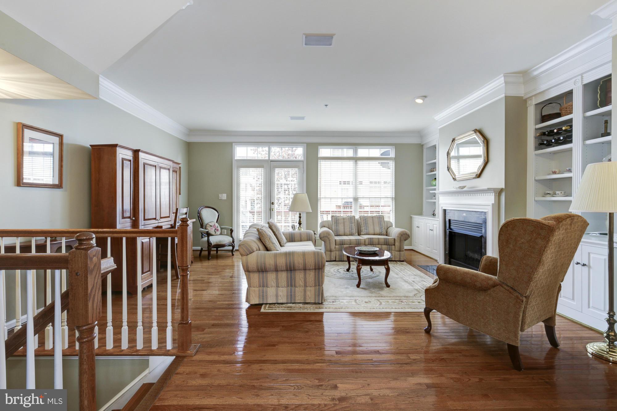 CAMERON STATION - Residential