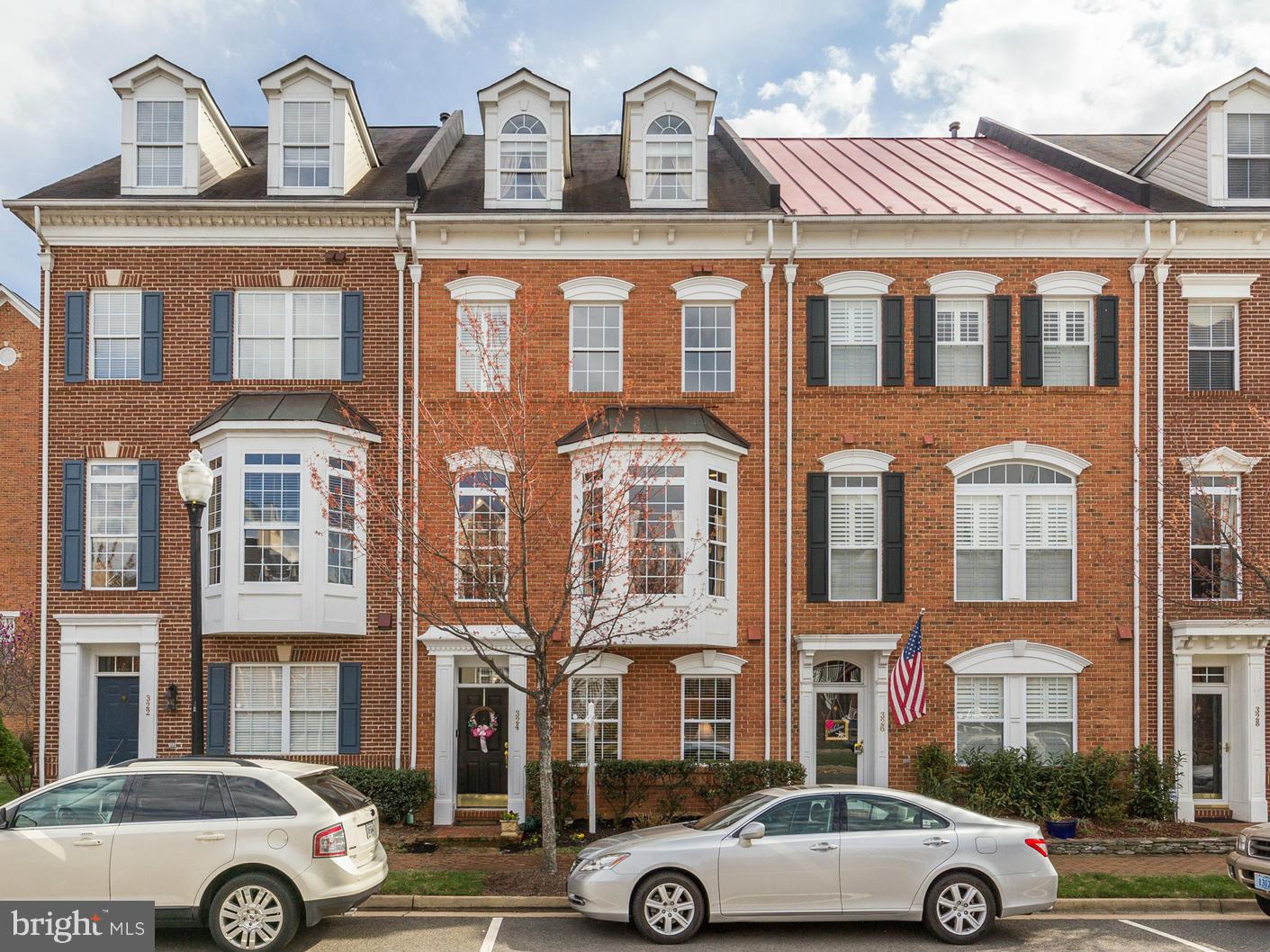 CAMERON STATION - Residential