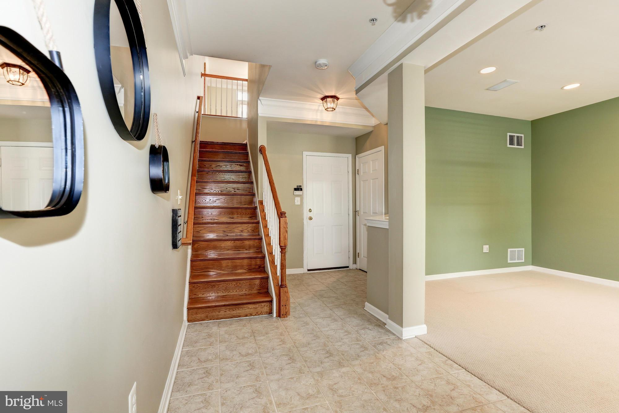 CAMERON STATION - Residential