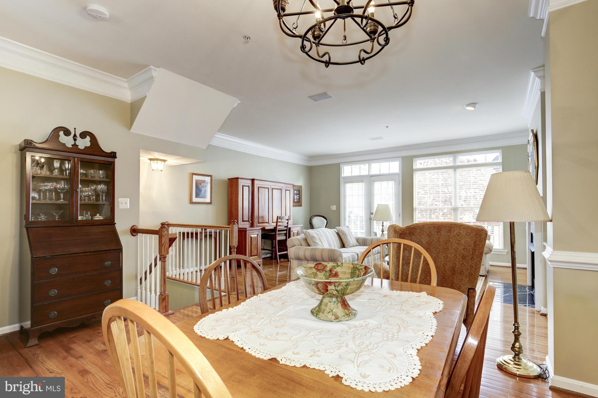 CAMERON STATION - Residential