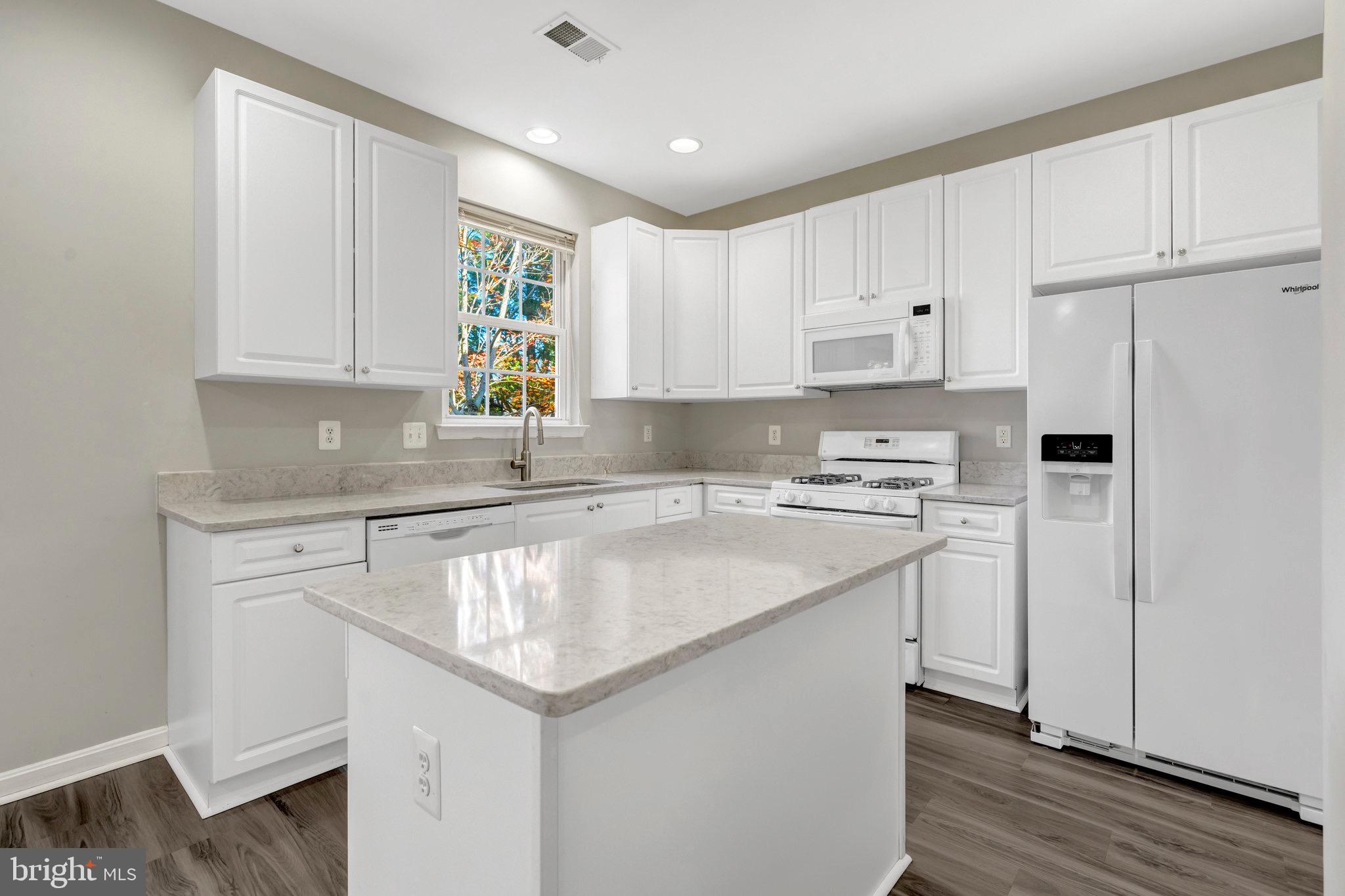 INDEPENDENCE - Residential