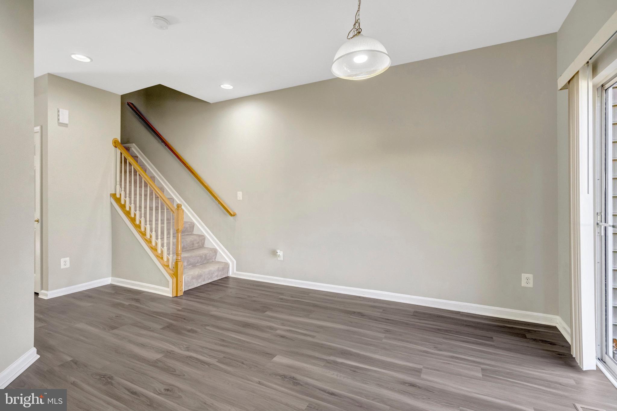 INDEPENDENCE - Residential