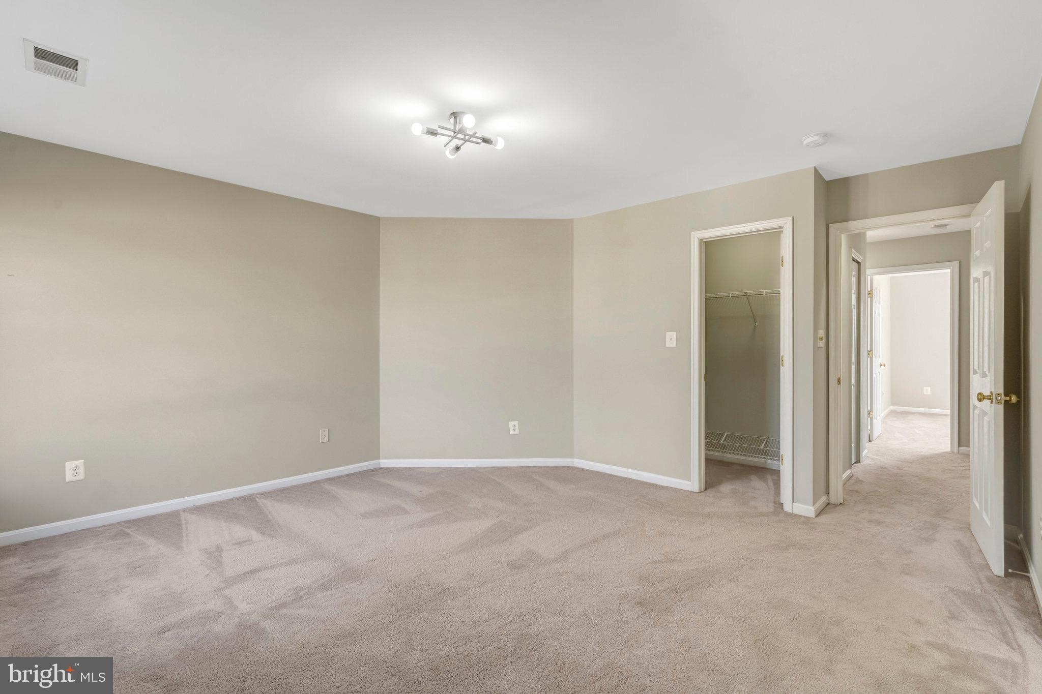 INDEPENDENCE - Residential