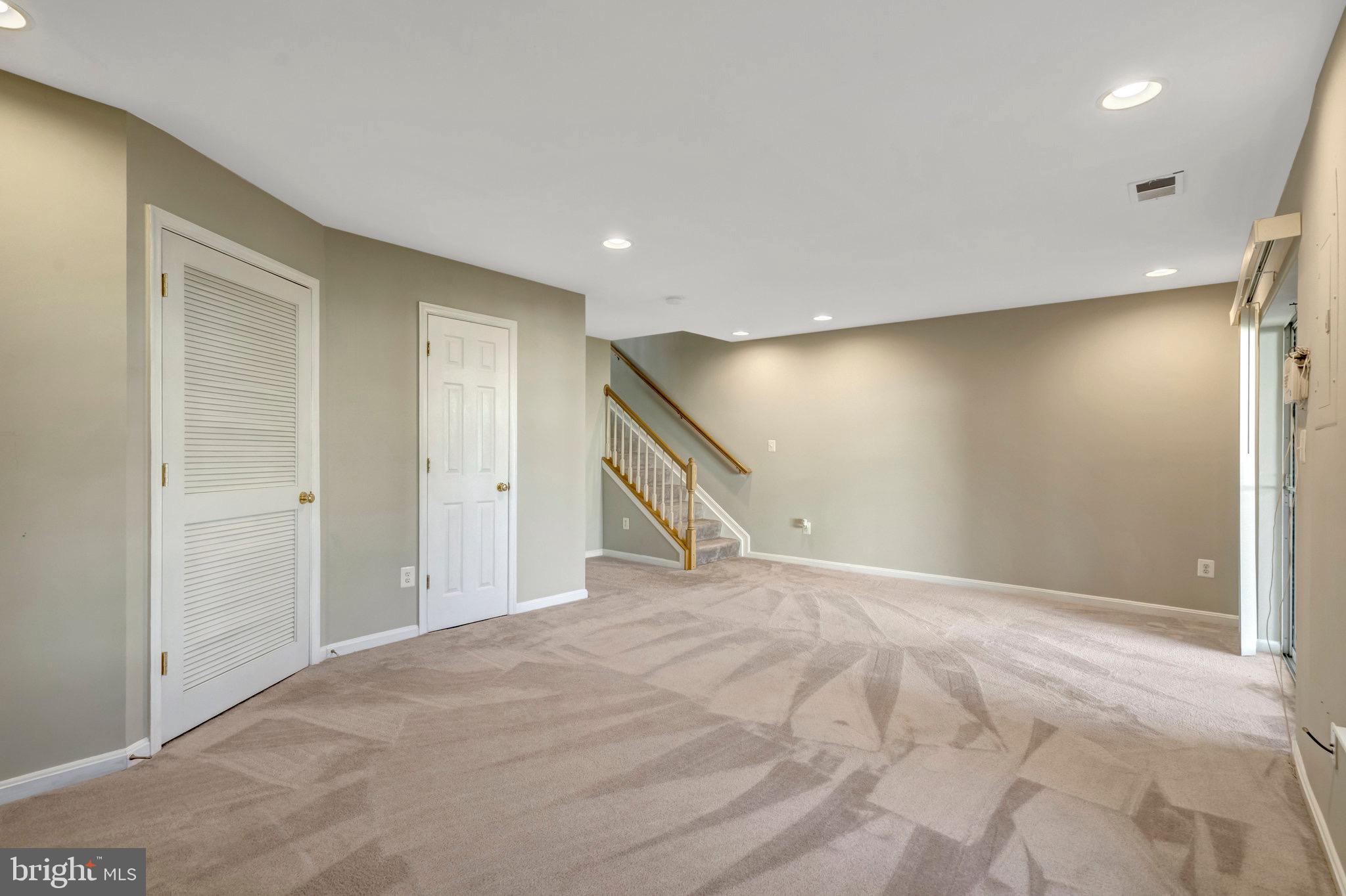 INDEPENDENCE - Residential