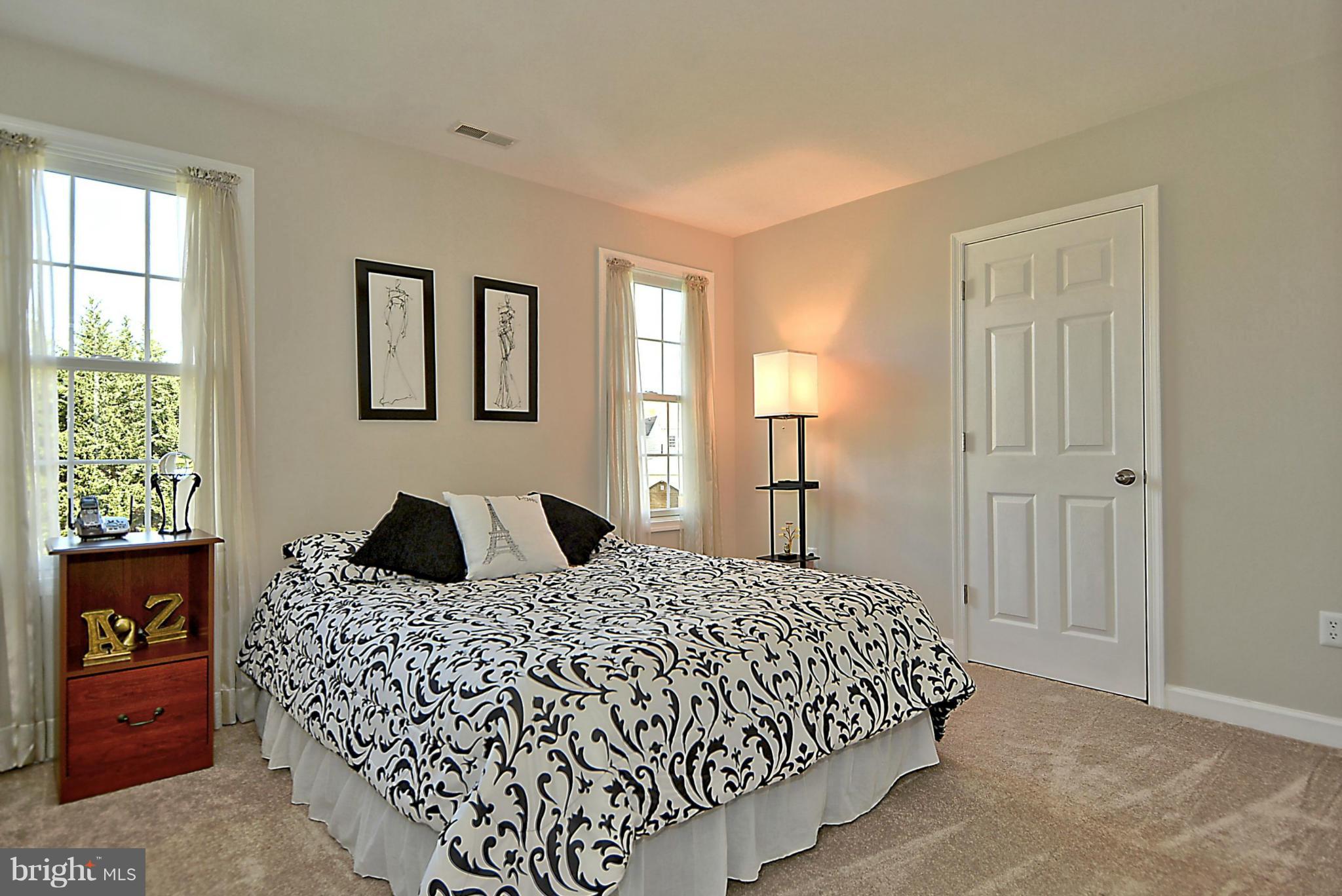 TOWN OF PURCELLVILLE - Residential