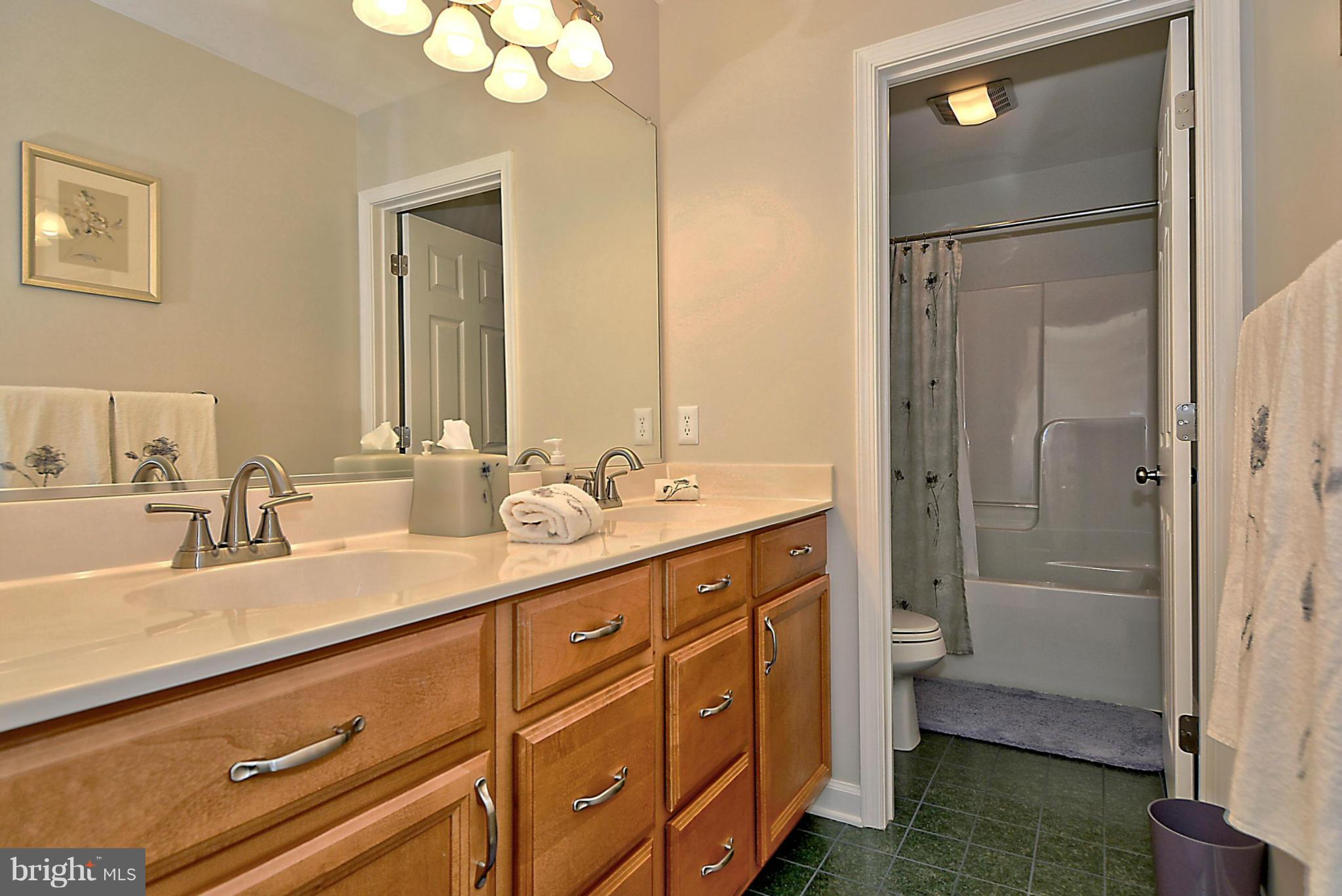 TOWN OF PURCELLVILLE - Residential