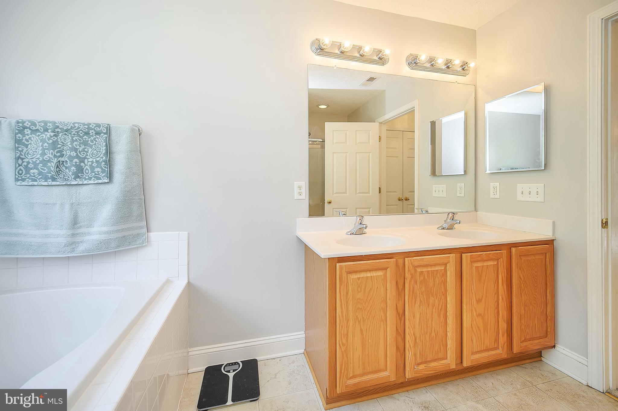 WIDEWATER VILLAGE - Residential