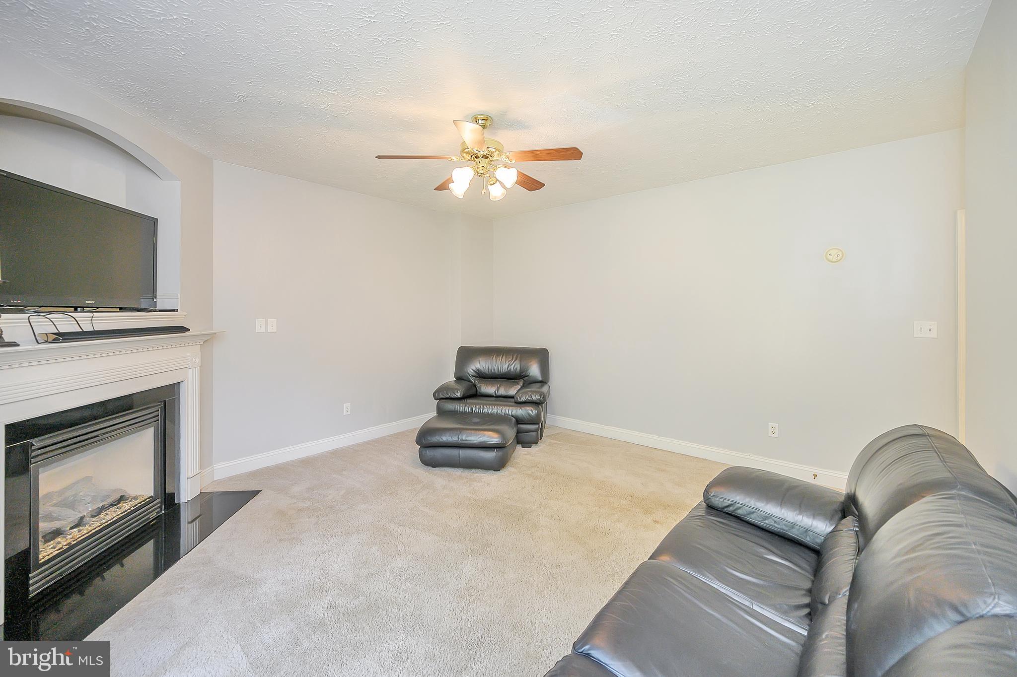 WIDEWATER VILLAGE - Residential