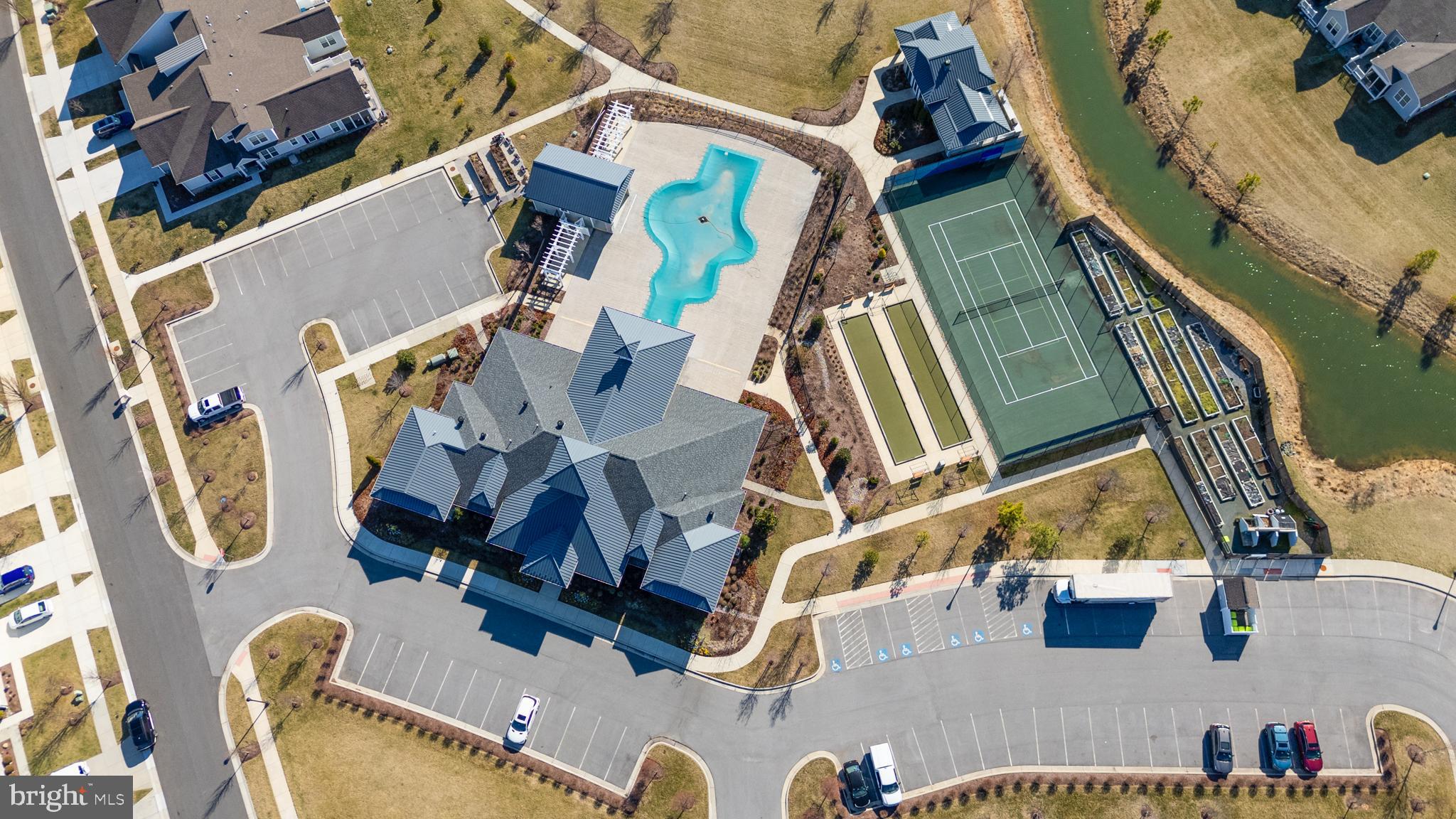 BAY BRIDGE COVE - Residential