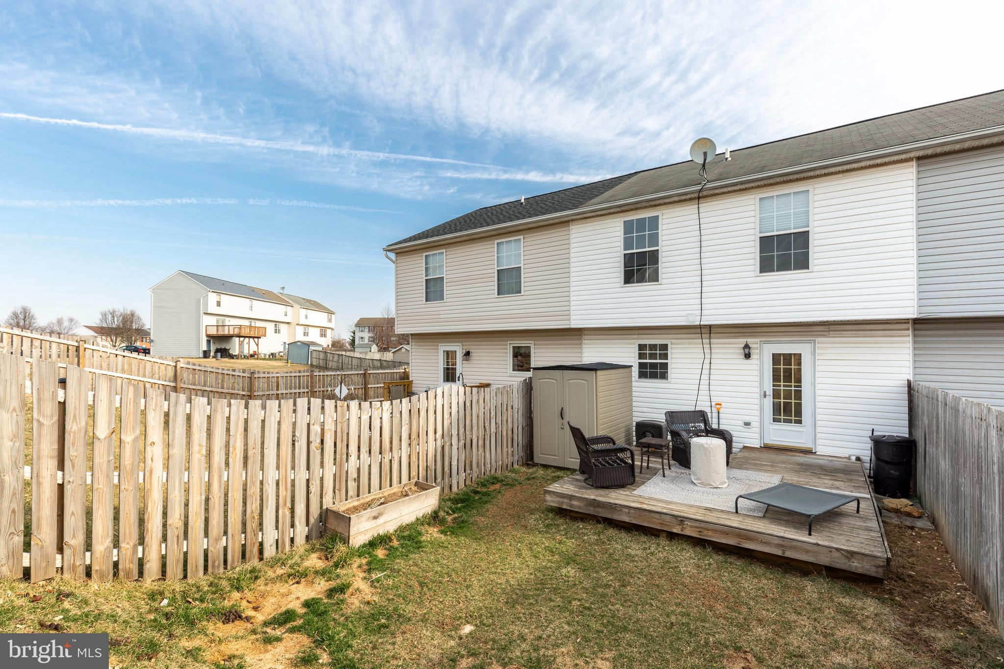 APPLE GROVE - Residential