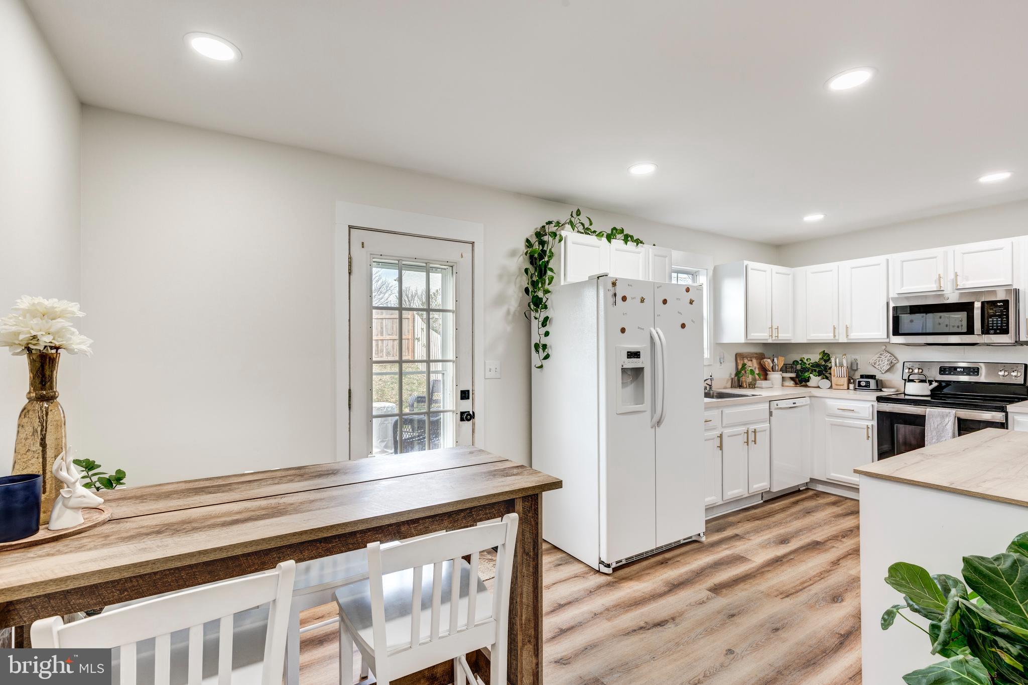 APPLE GROVE - Residential