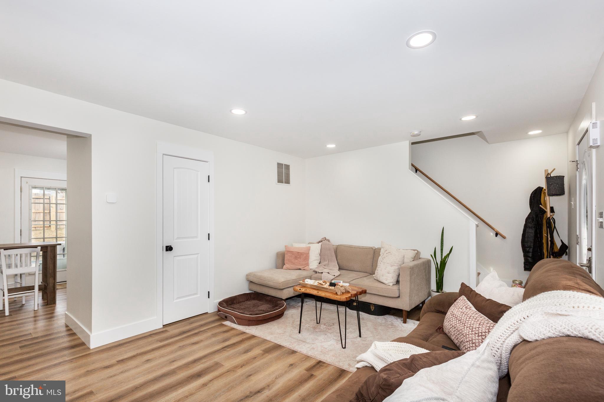 APPLE GROVE - Residential