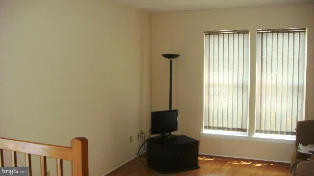 COUNTRYSIDE - Residential