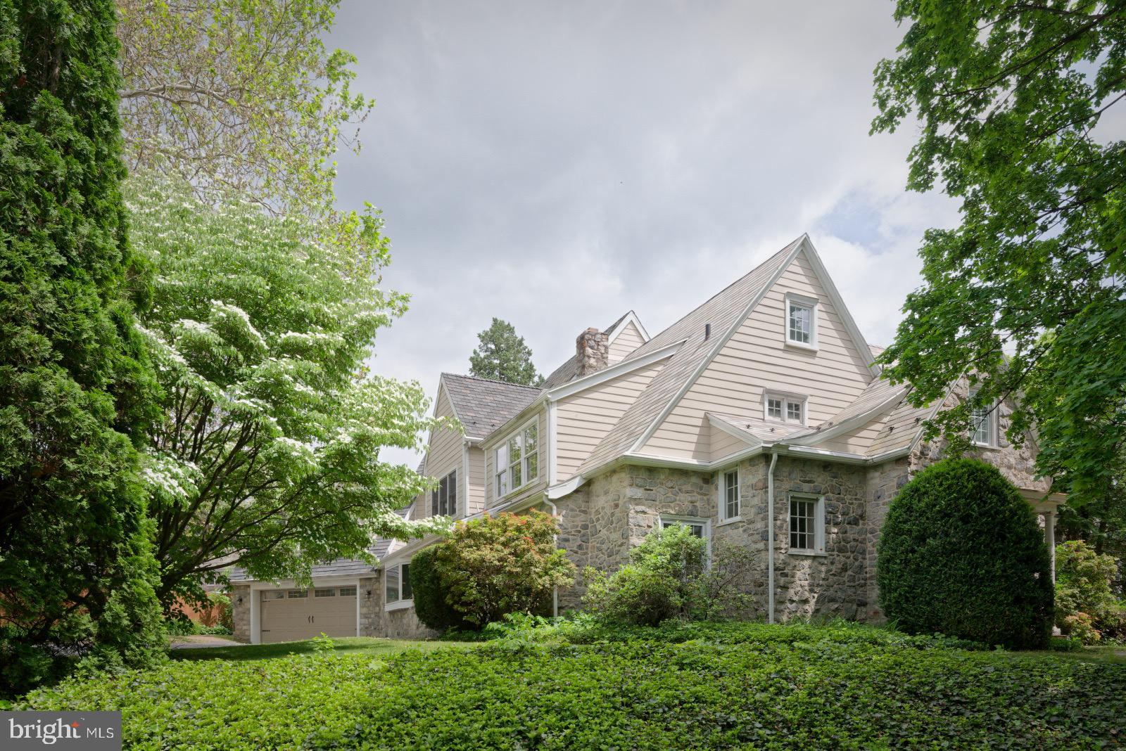 LINCOLN PARK - Residential